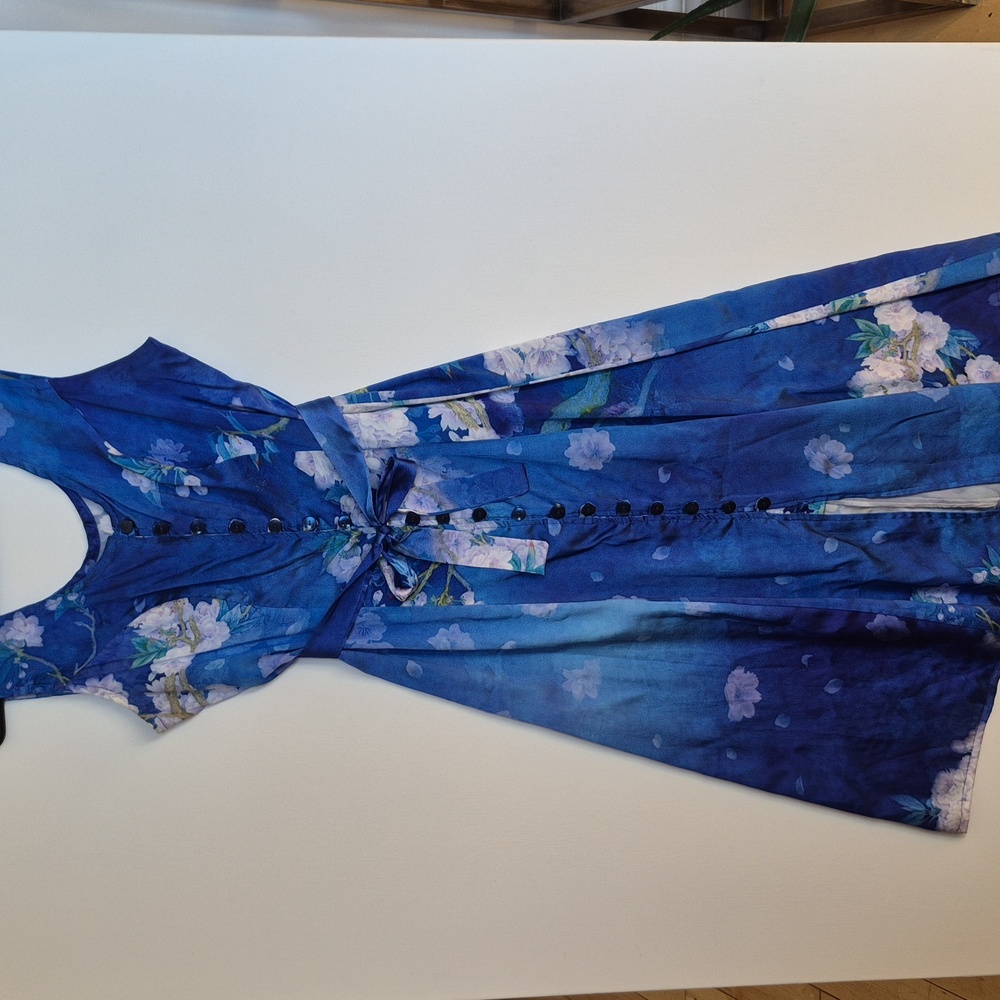 100% Silk One of A Kind Button-Up Dress Floral